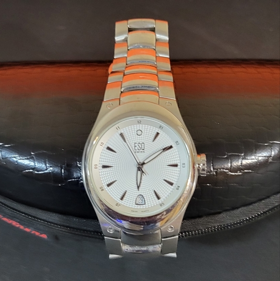 Watch - Picture 6 of 7